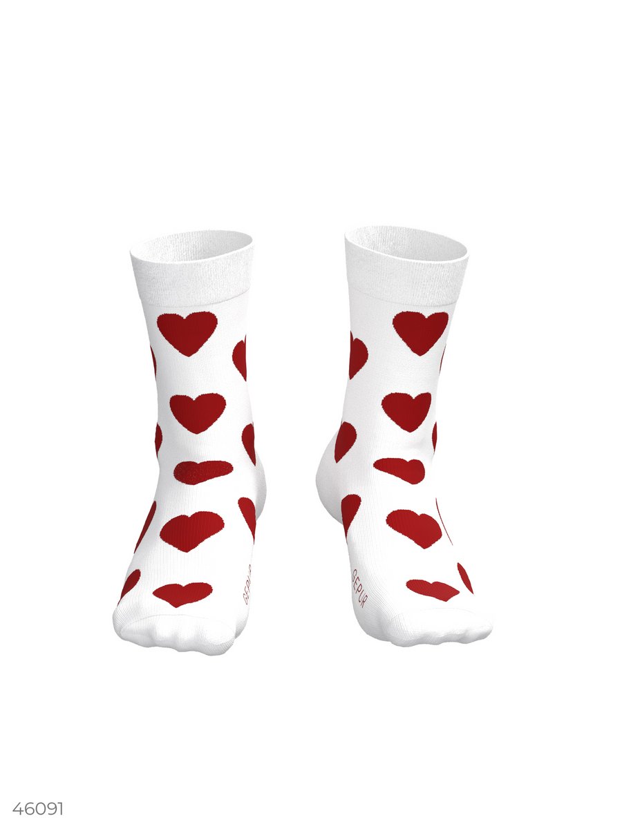 

Білі шкарпетки із принтом серця