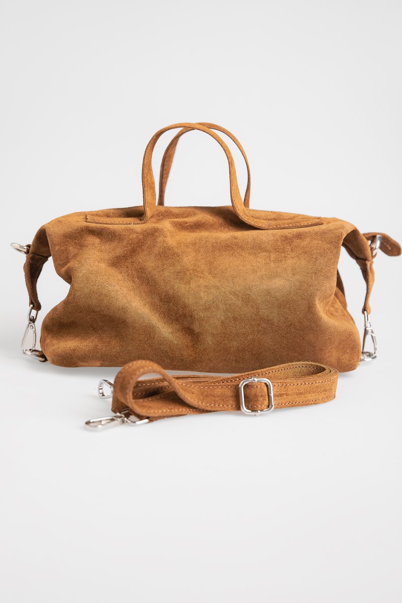 Сумка із натуральної замші з двома ручками у відтінку капучино
Сумка із натуральної замші з двома ручками у відтінку капучино