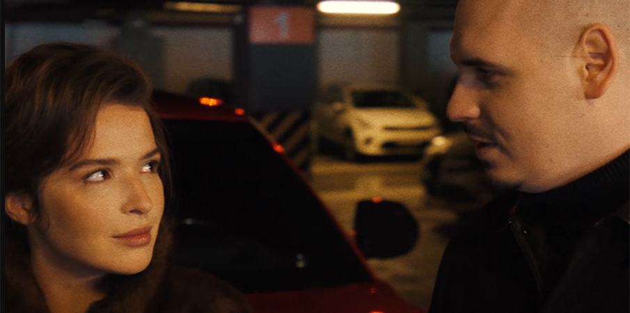 Іра Пономаренко знялася в кліпі у сукні GEPUR