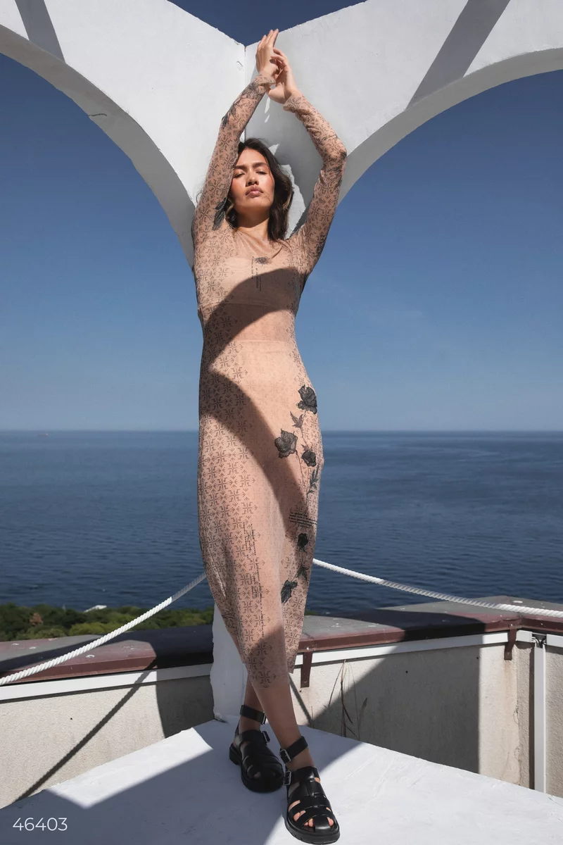 Облегающее платье с авторским принтом 'Душа' из сетки