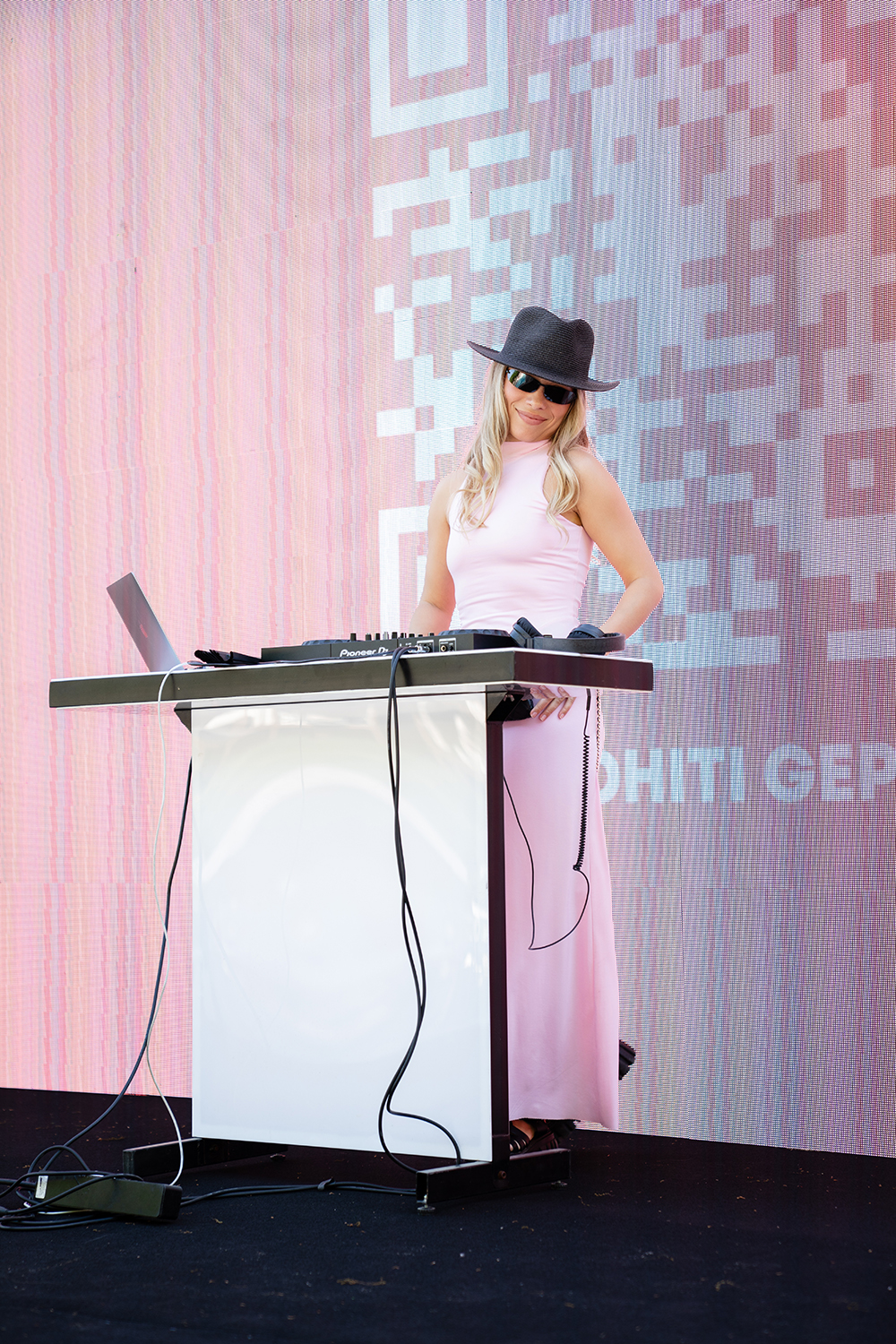 DJ NANA