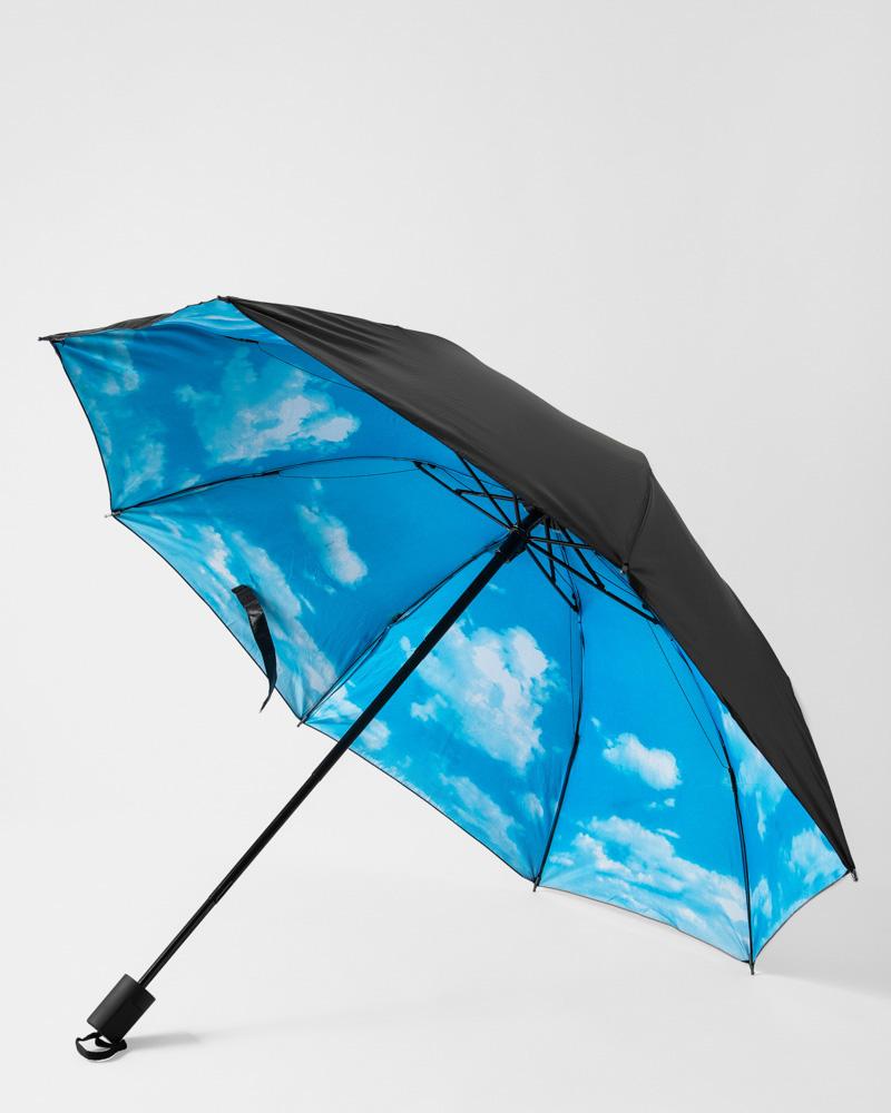 

Зонт с ярким рисунком