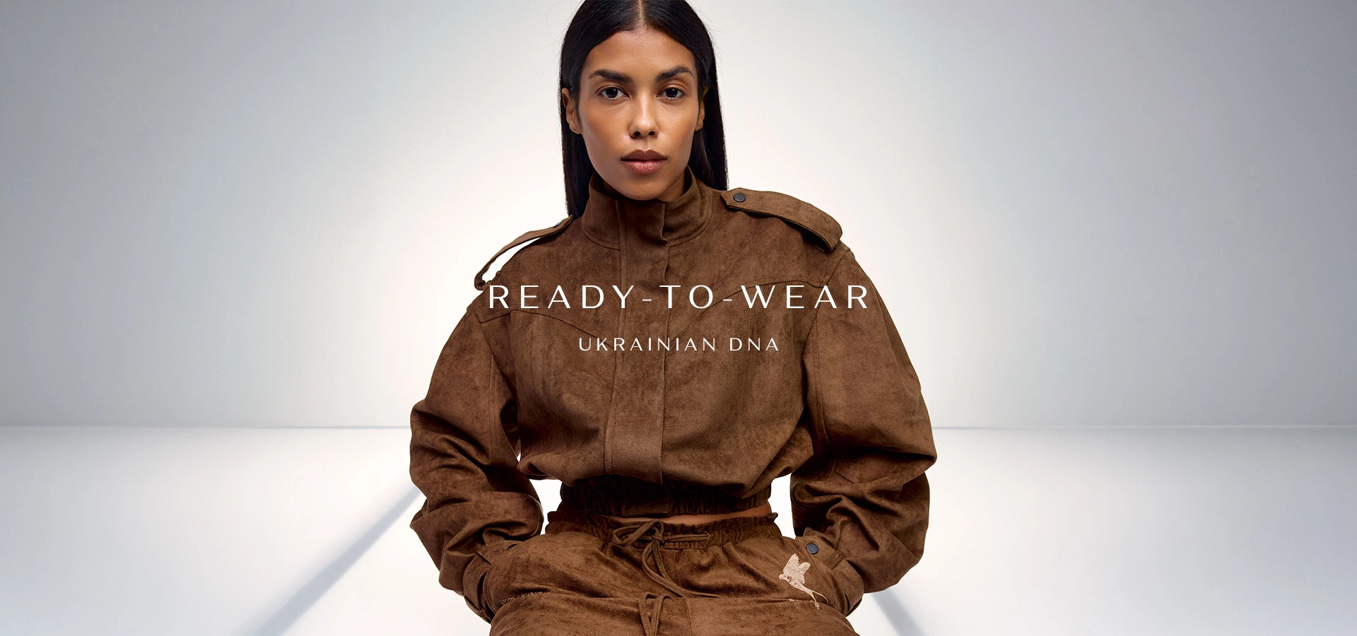 /lookBookCategoryBanner/33/35/desktop/image/en/900/1789979425_desc-main-lookbook-jpg-without-watermark.webp