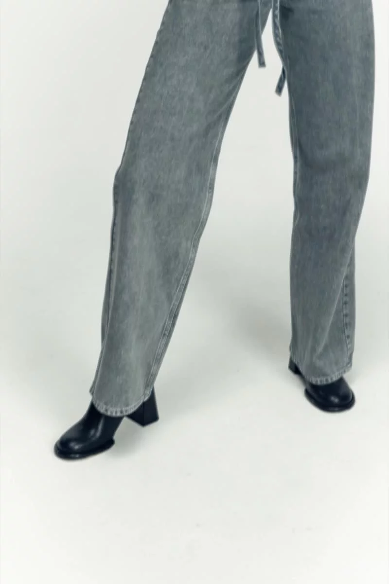 Gray wide-leg jeans with a belt (№ 47140) ♡ Gepur - women