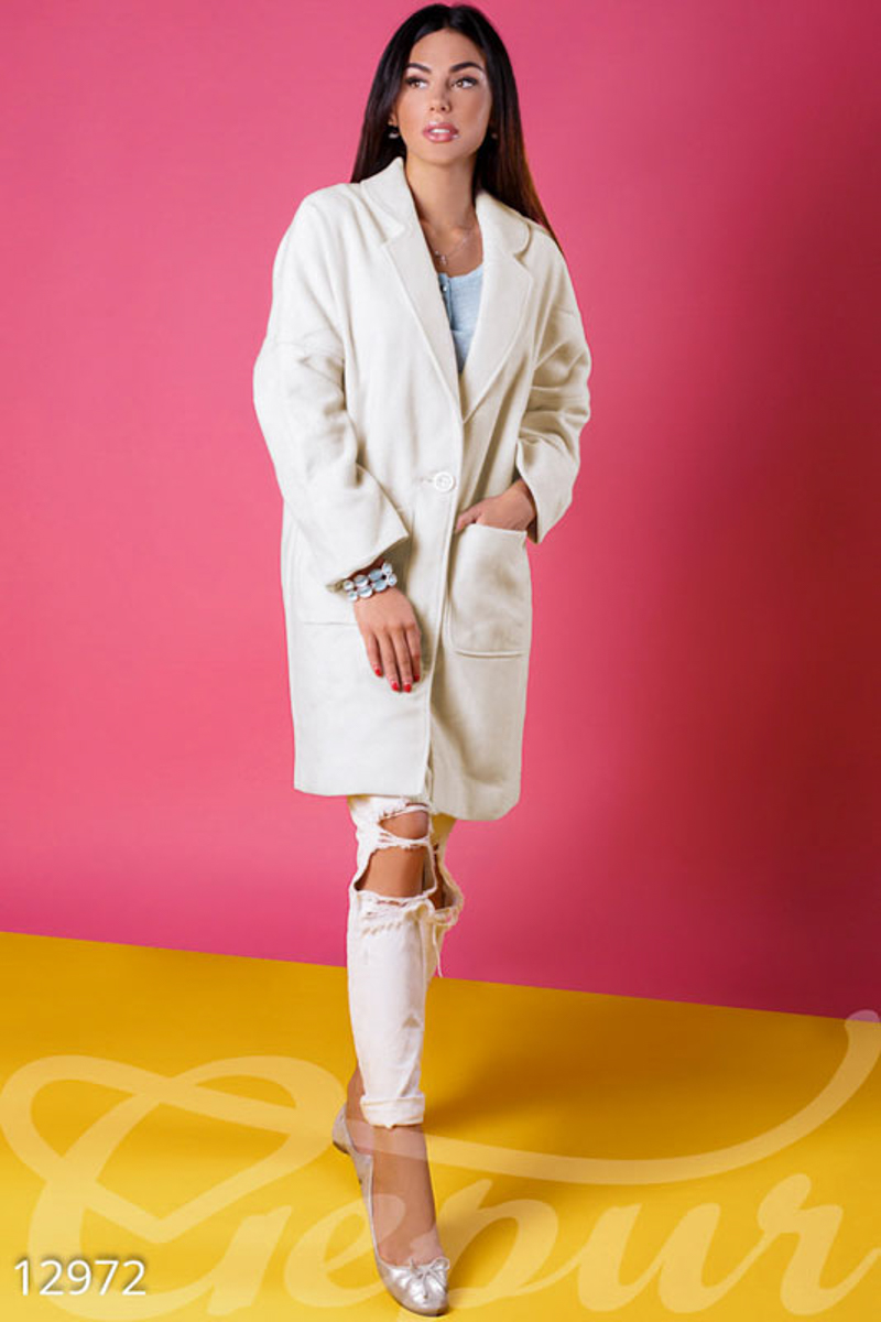 Белое кашемировое пальто в стиле oversize фотография 1