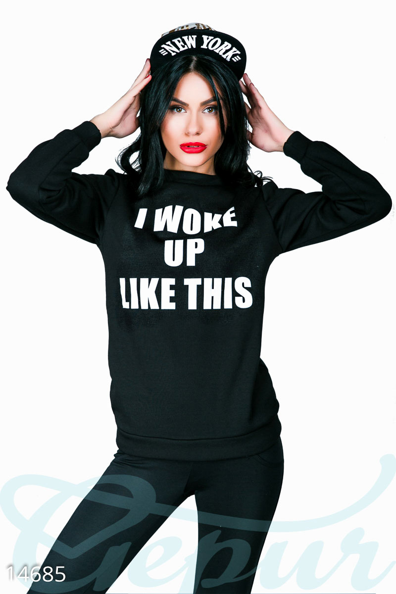 Свитшот с накатом "I woke up like this" фотография 1