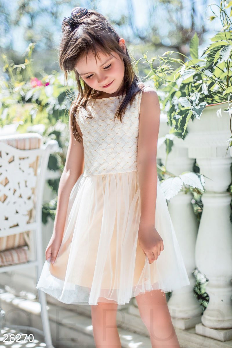Красивое детское платье фотография 1