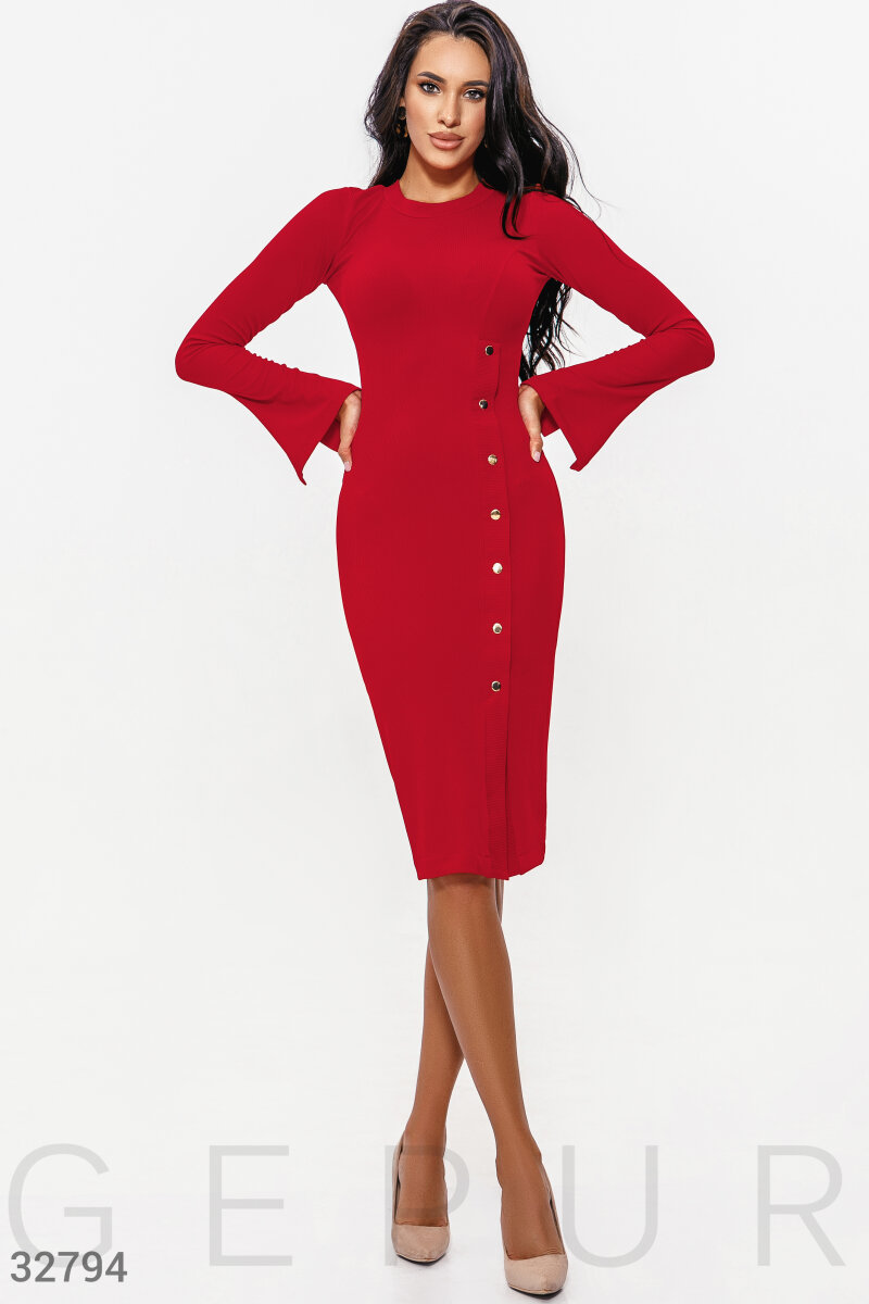 Костюм для фотосессии: Трикотажное красное платье с декольтированной спиной. Размер 42-46 напрокат