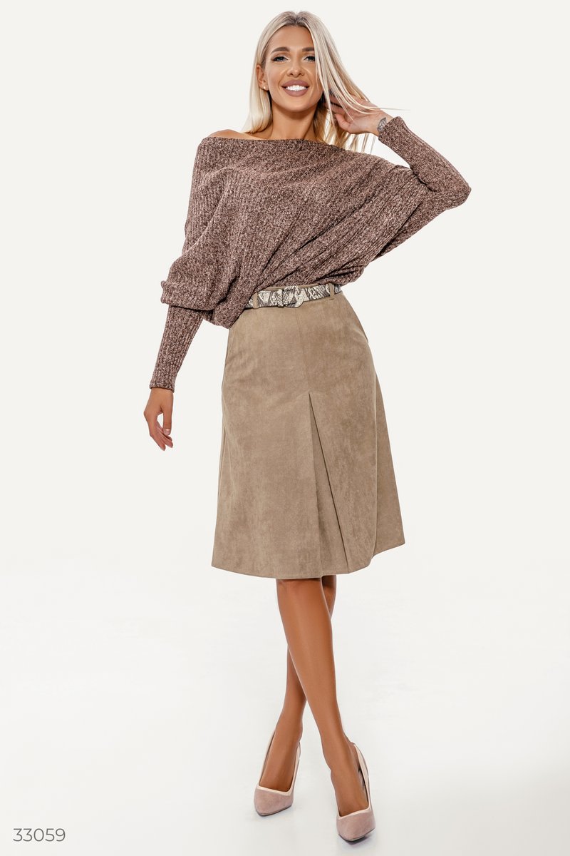 Stylish suede skirt