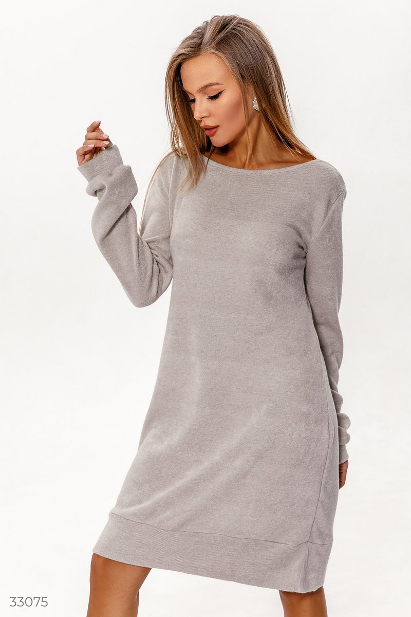 Fitted knitted dress