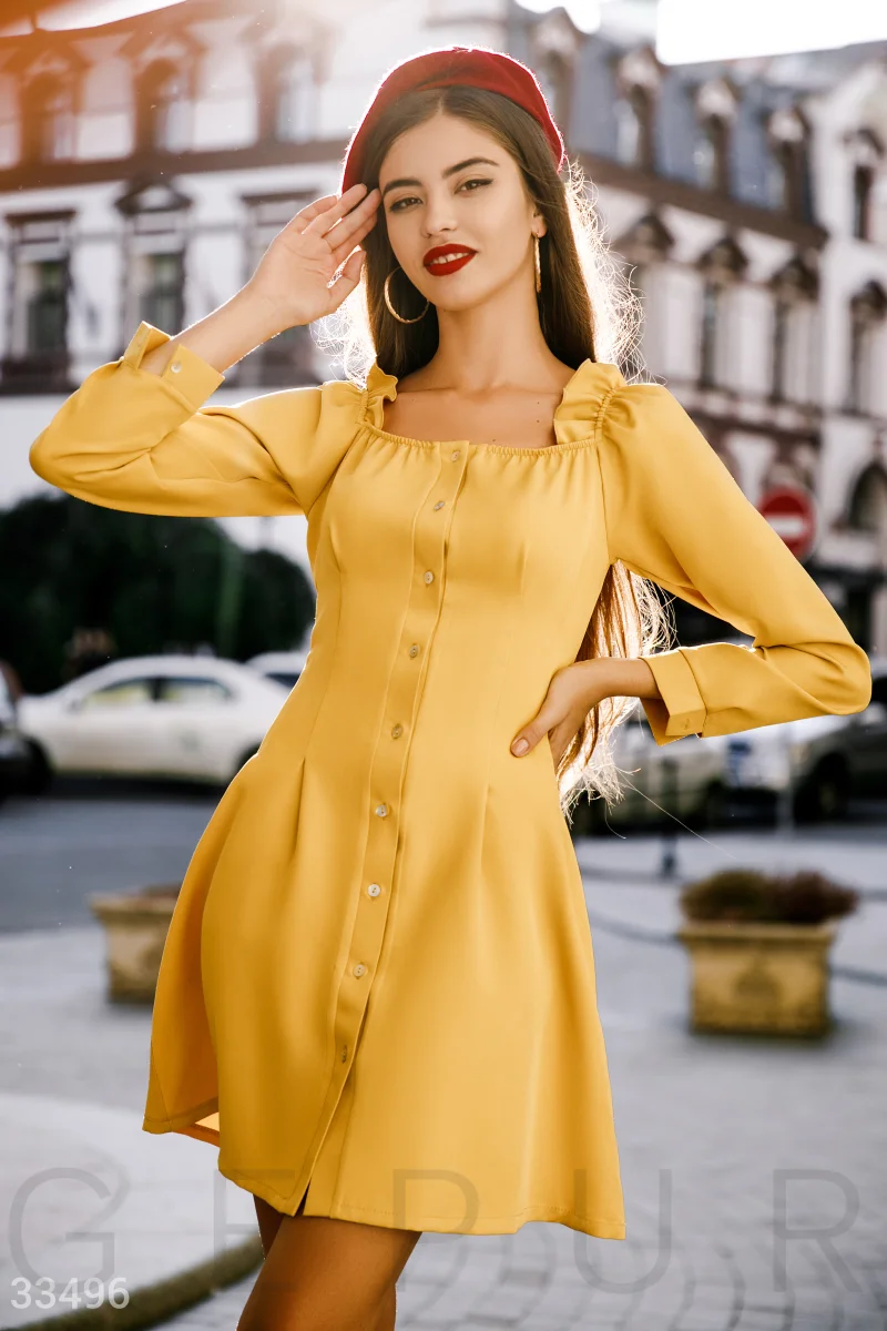 Платье медового желтого цвета фотографія 1