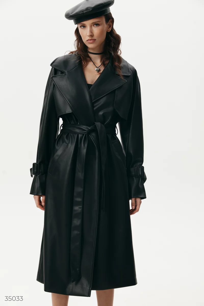 Basic black leather cloak photo 1