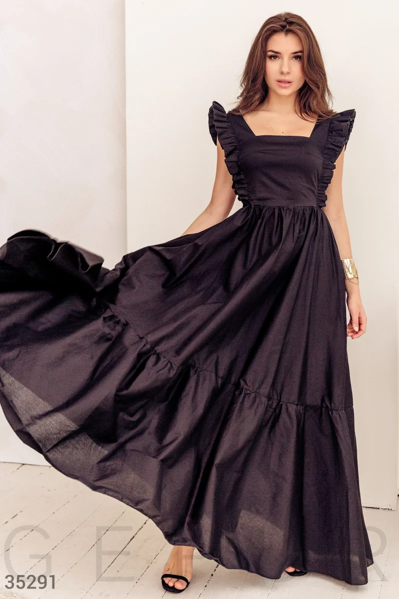 Черное платье с оборками фотографія 1