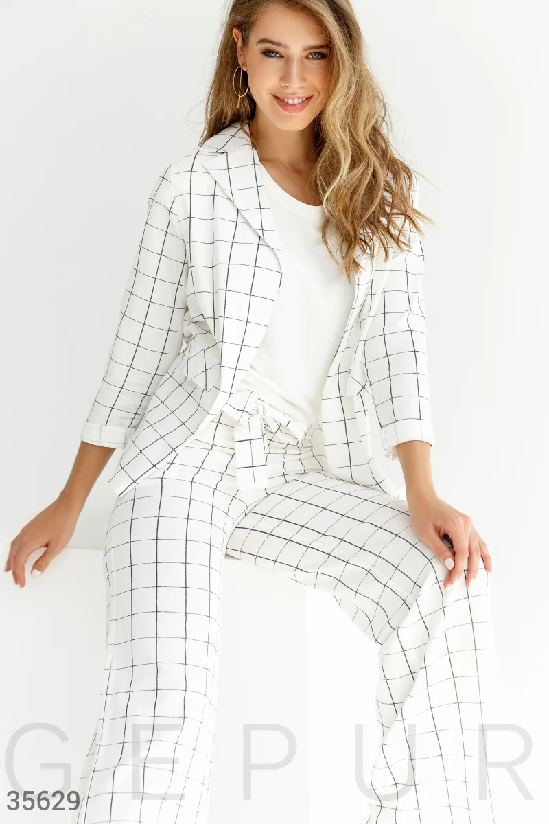 Checked linen business suit photo 1
