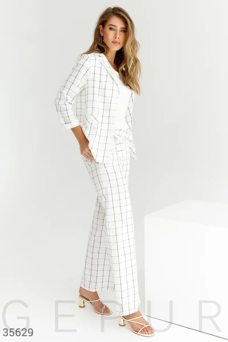 Checked linen business suit photo 5