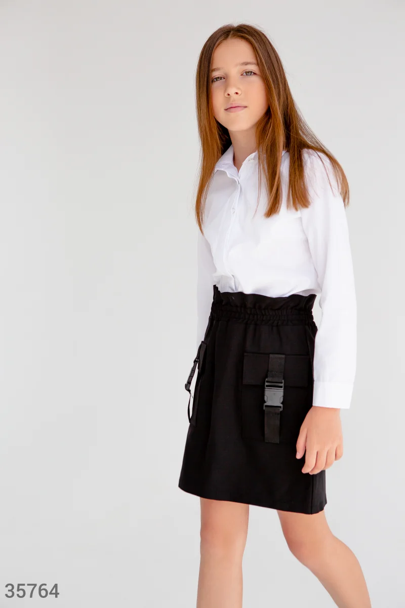 Черная школьная юбка с карманами фотография 1