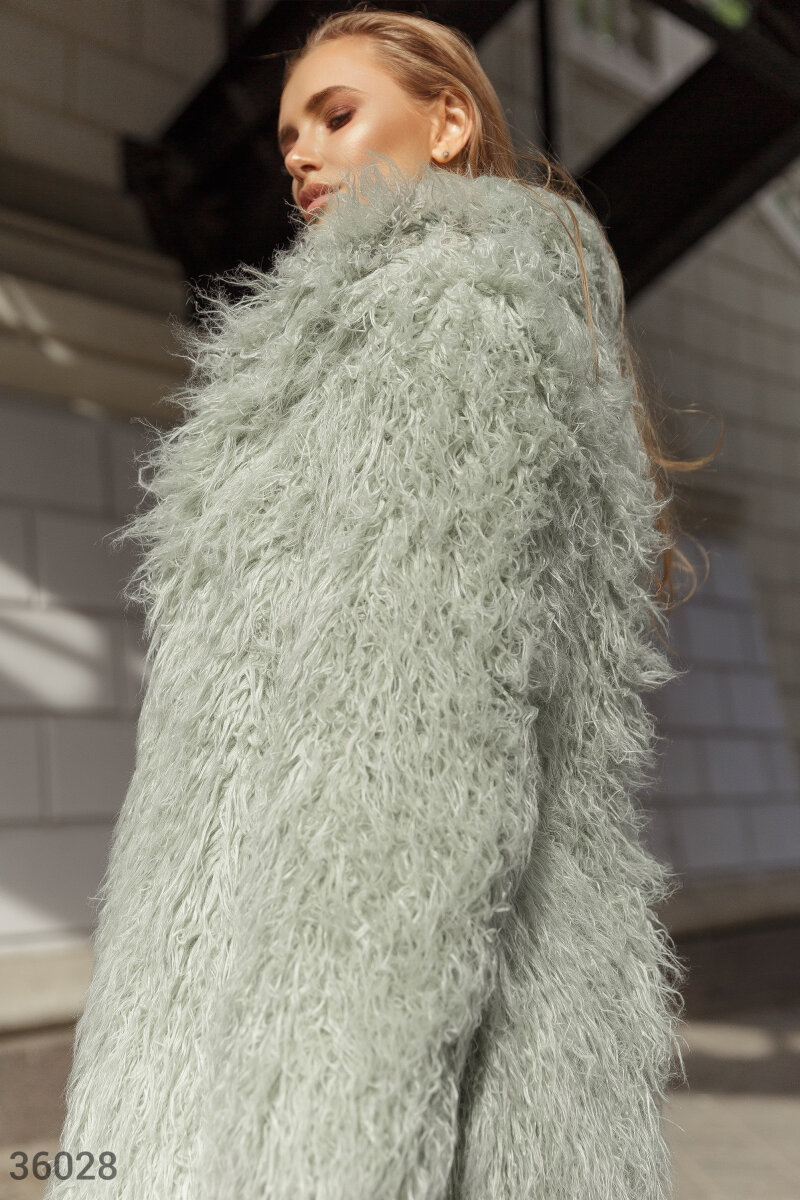 コート Faux Fur Coat in Mint Color Gucci Faux Fur Coat in Mint Color - Runway Catalog