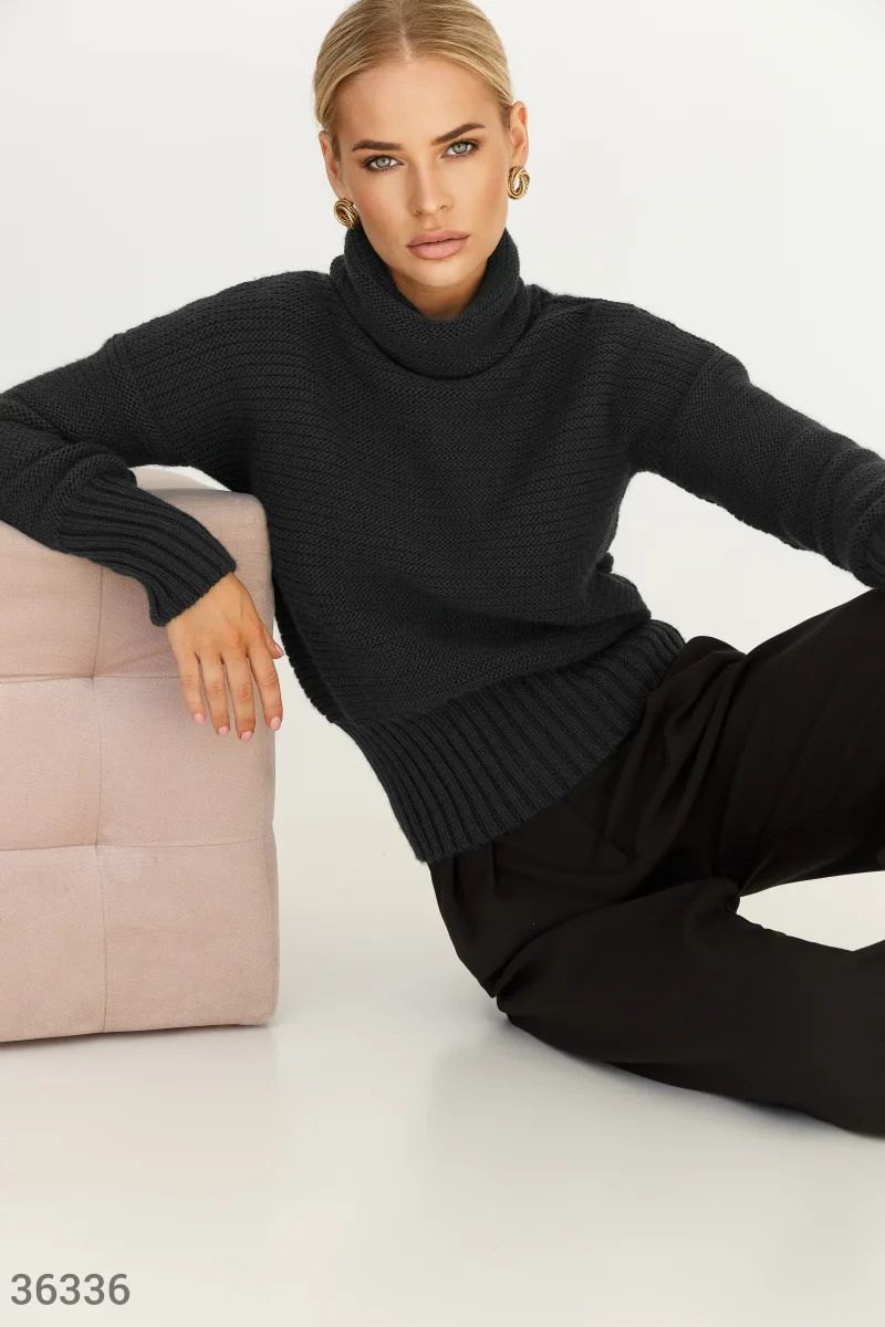 Комфортный черный свитер фотографія 1