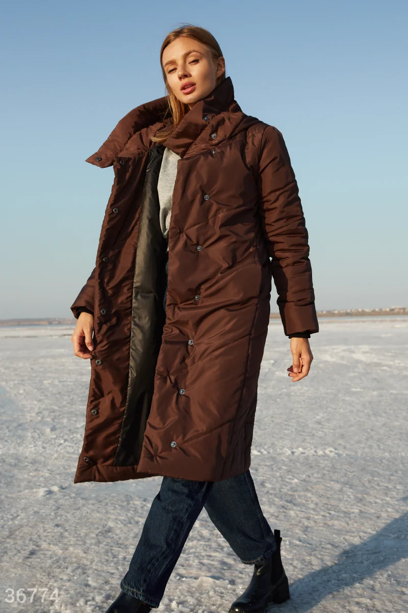 Комфортная куртка-пальто шоколадного оттенка фотография 1
