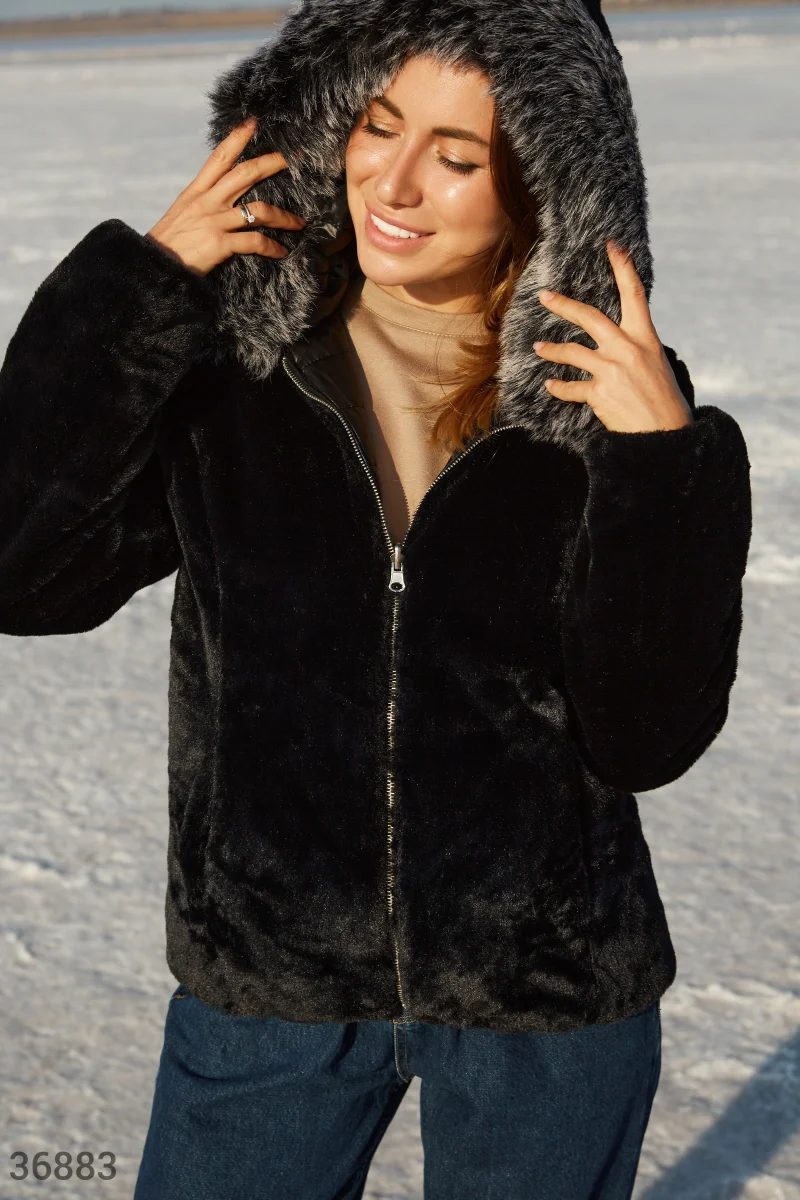 Reversible jacket with black fur photo 1