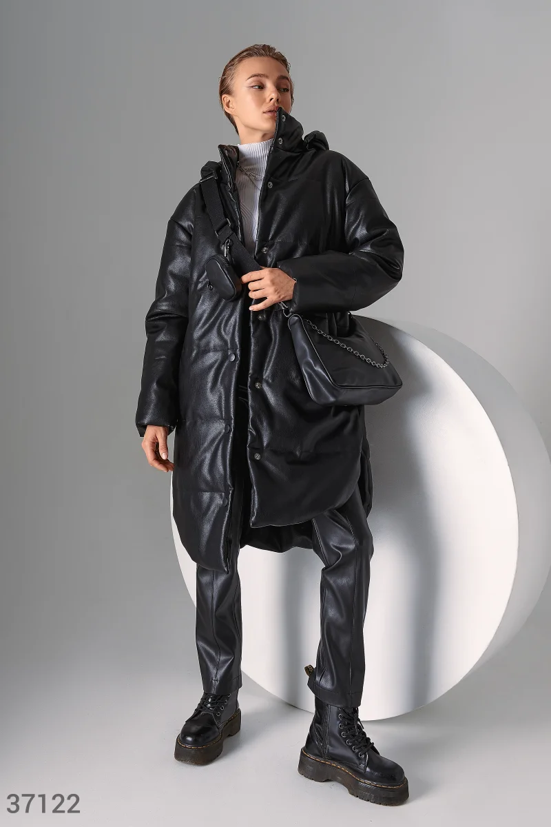 Утепленная куртка из черной кожи фотография 1