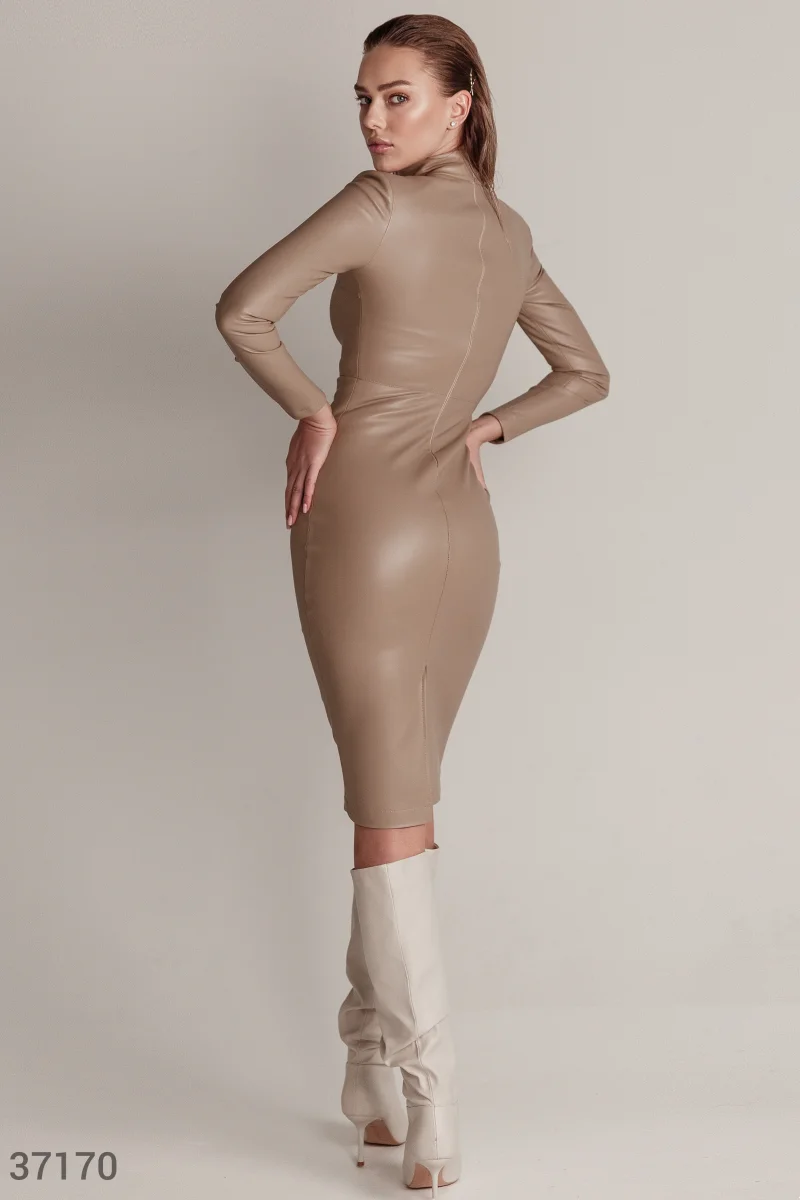 Fitted leather dress photo 4
