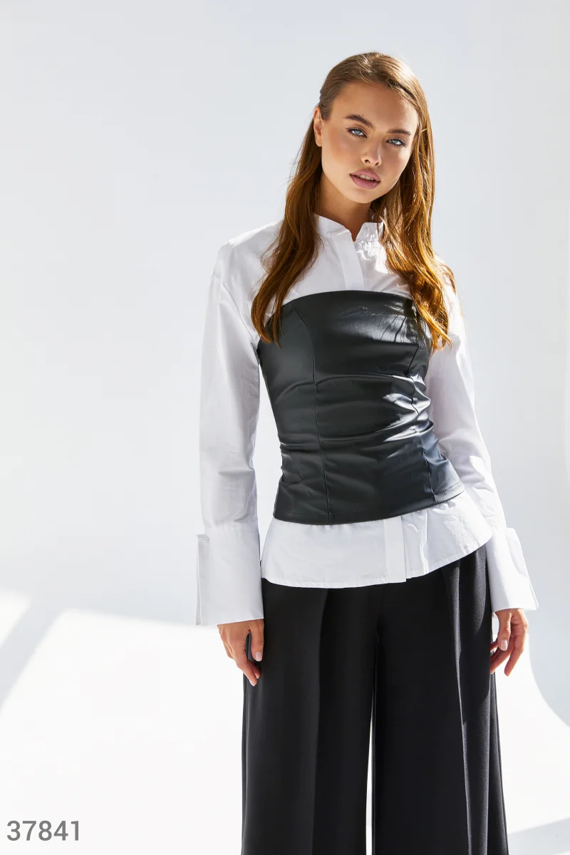 Black leather corset photo 1