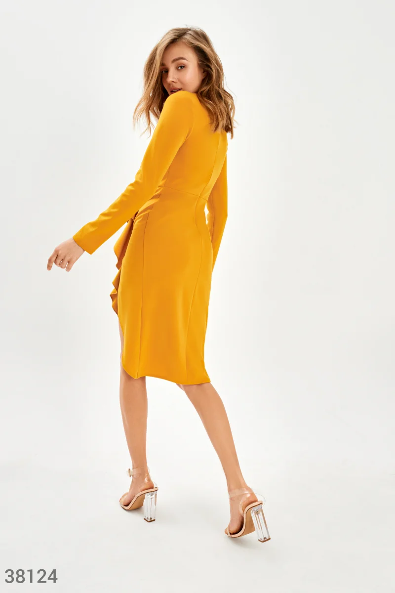 Жовта сукня з високим розрізом фотографія 5