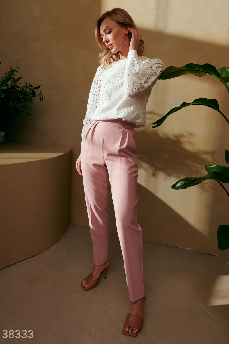 Light pink pants photo 1