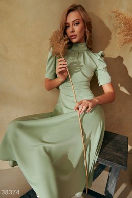 Атласное платье ментолового оттенка