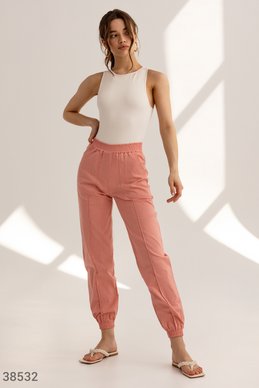 Легкие брюки-джоггеры розового цвета фотография 2