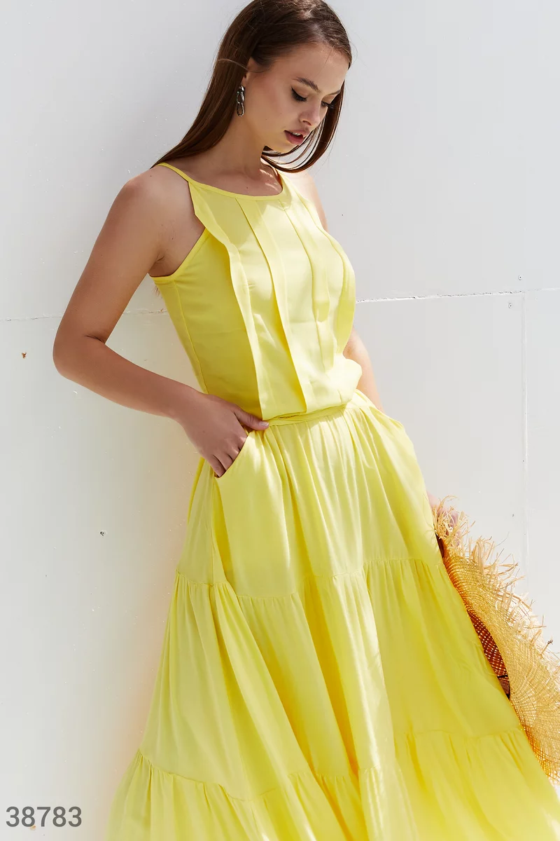 Lightweight yellow dress photo 5
