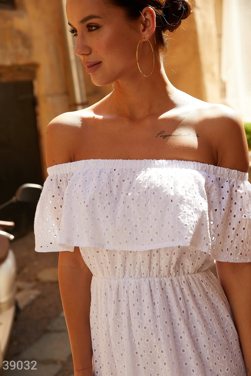 Off-the-shoulder cotton dress