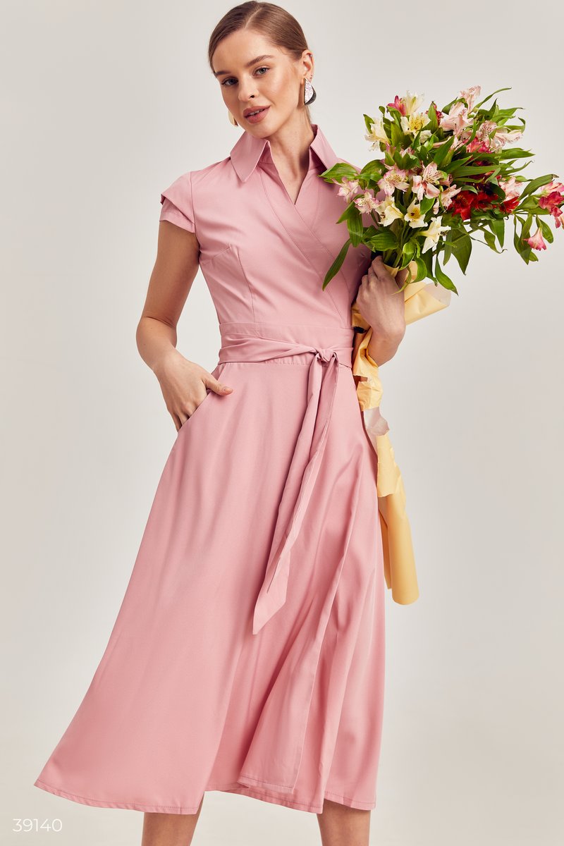Легкое розовое платье фотография 1