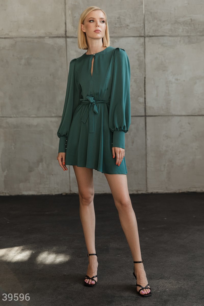 Атласна смарагдова сукня Зелений 39596