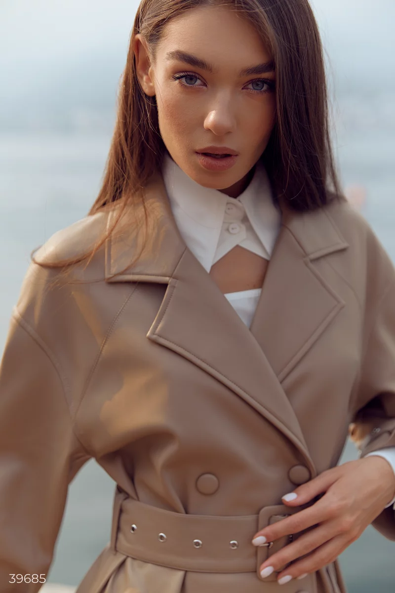 Double-breasted beige leather trench coat photo 5
