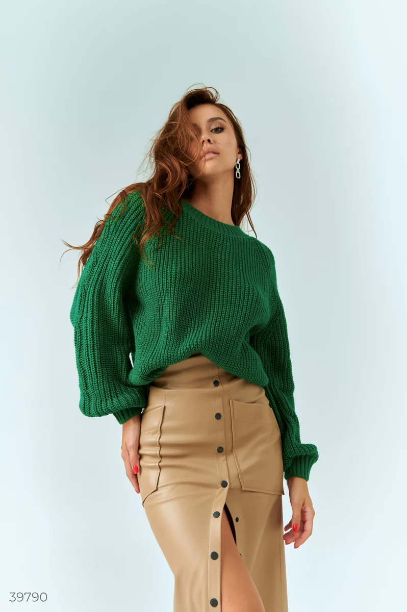 Bright green sweater photo 4