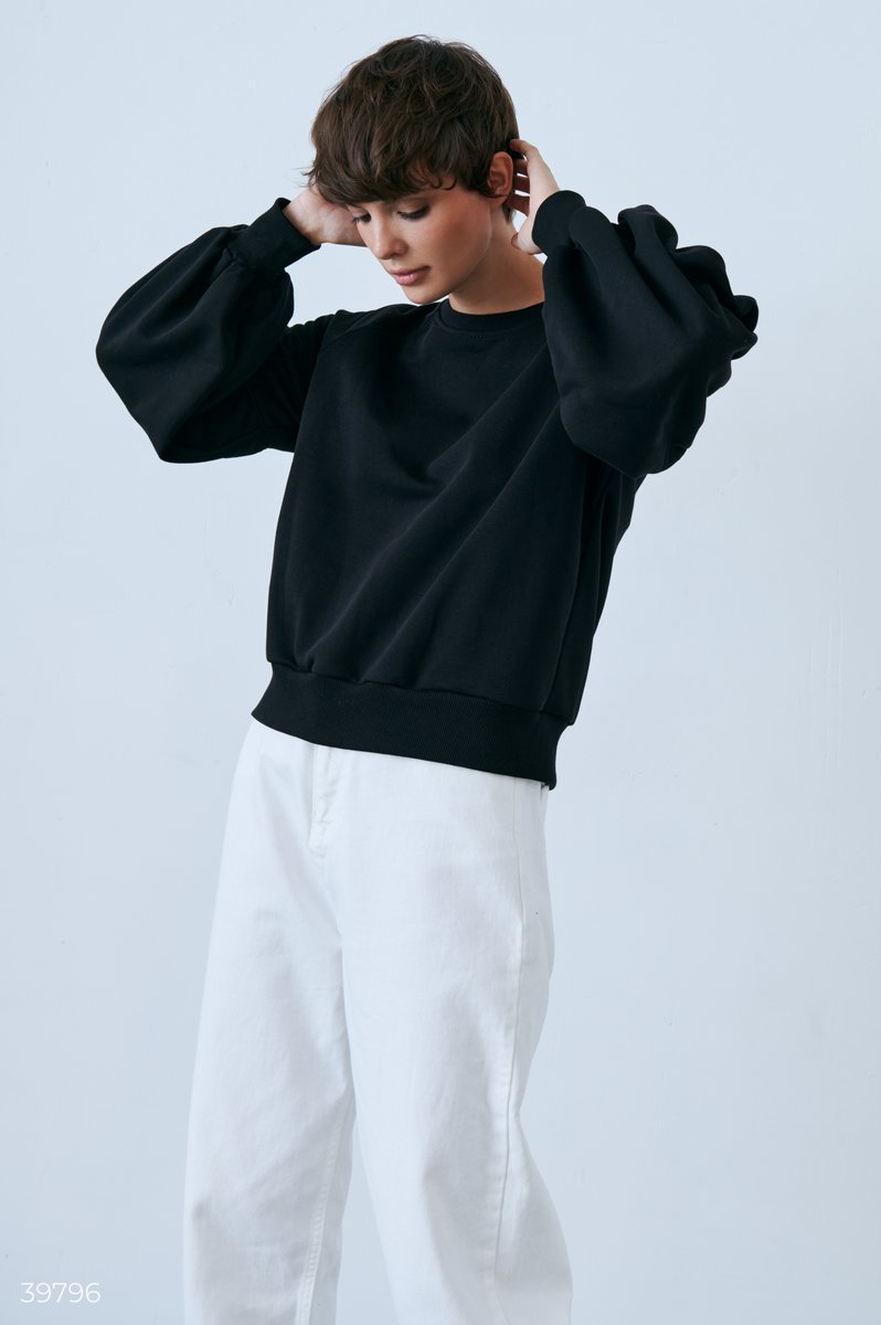 Basic black sweatshirt