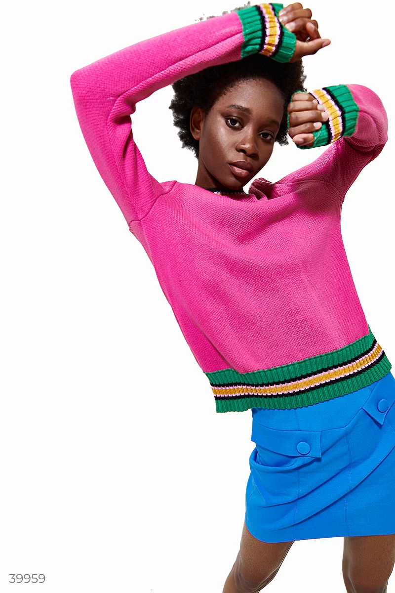 Pink jumper with colored stripe photo 1
