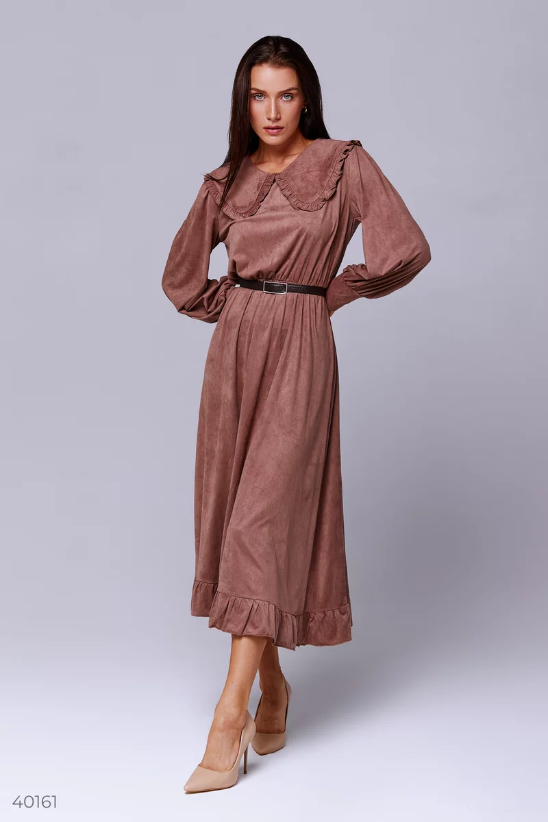 Замшевое платье с воротником цвета капучино фотография 1