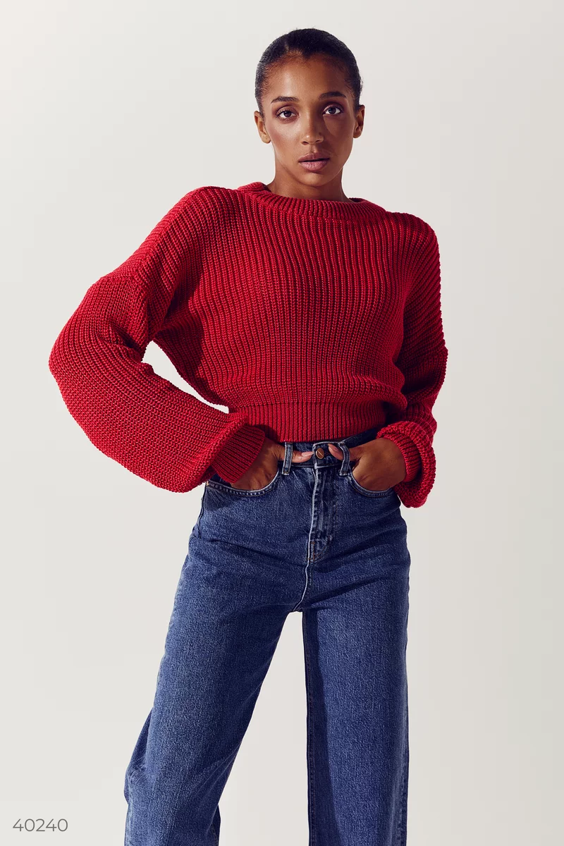 Red cropped jumper photo 1