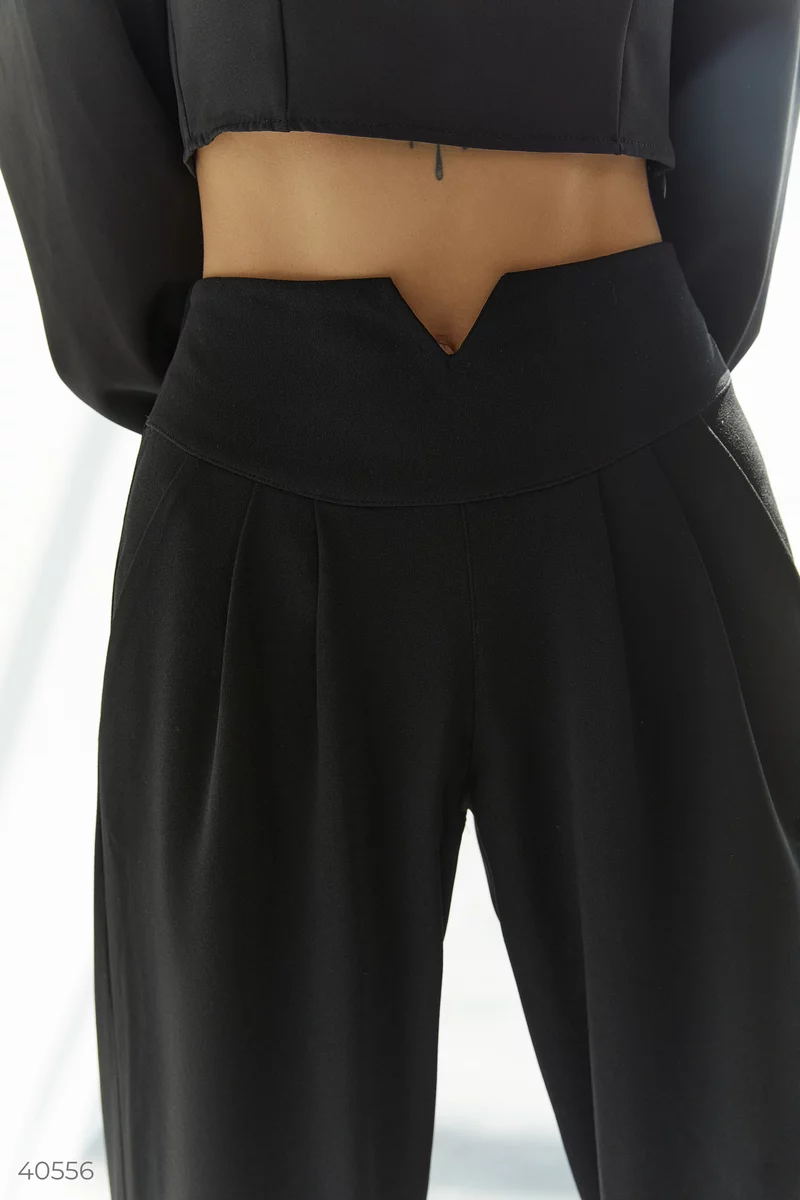 Трендові штани-палаццо чорного кольору фотографія 3