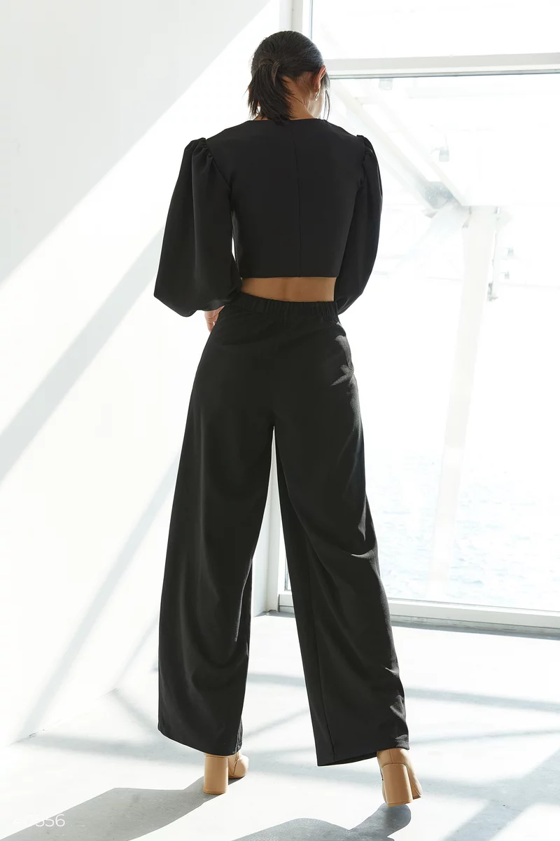 Трендовые брюки палаццо черного цвета фотография 4