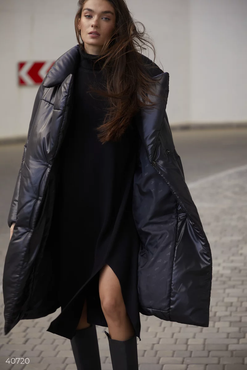 Утепленная куртка-пальто в черном цвете фотография 1