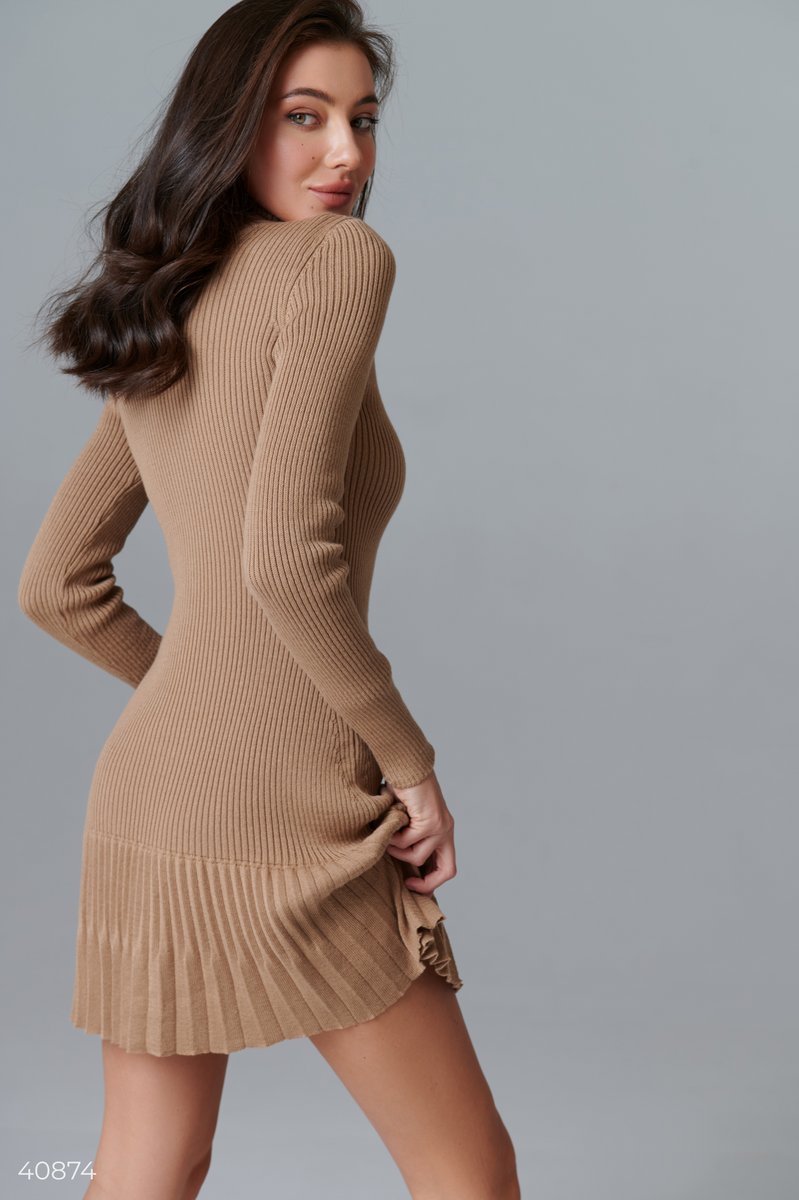 Beige pleated knitted dress