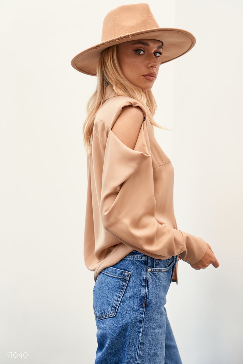 Beige blouse with cutouts photo 5