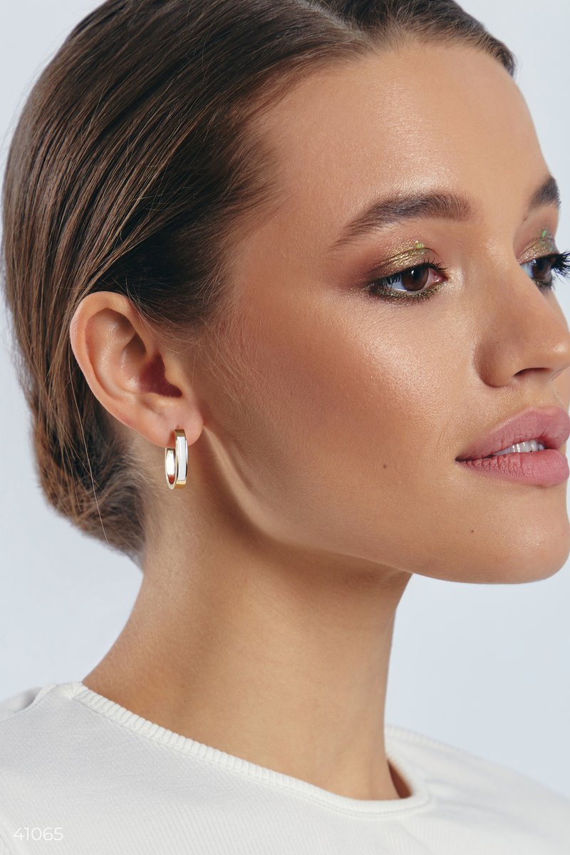 Gold-tone earrings with white splash   White 41065