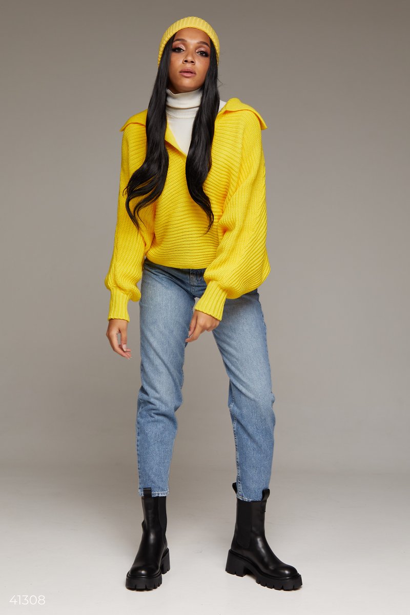 Желтый шерстяной свитер oversize