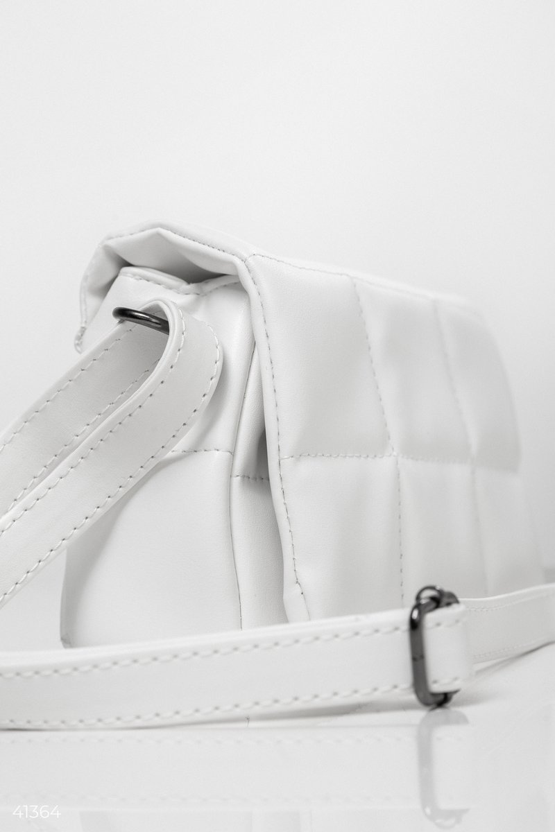 Quilted white eco-leather bag