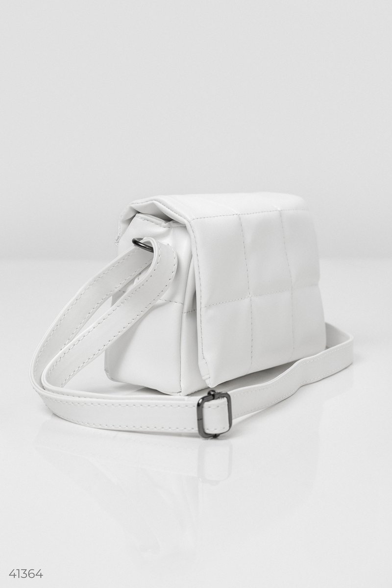 Quilted white eco-leather bag